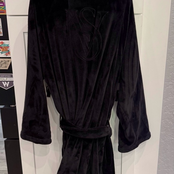 Victoria’s Secret - Black Full Length Cozy Robe L/XL - Picture 2 of 4